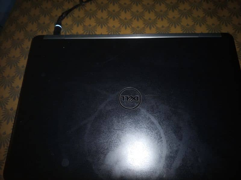 Dell laptop cod I5 2