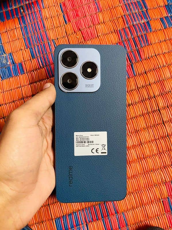 realme c63 0