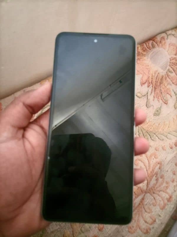 Infinix Hot 30 8+8/128 Exchange possible 2