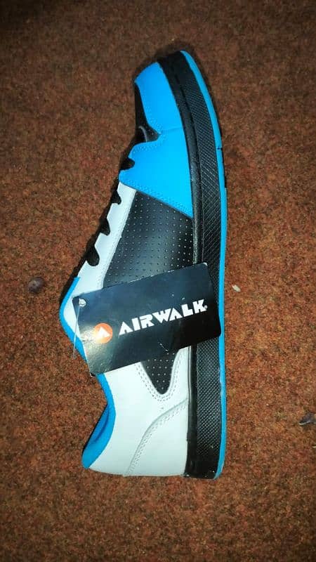 Air walk original impoted shoes for Men 3