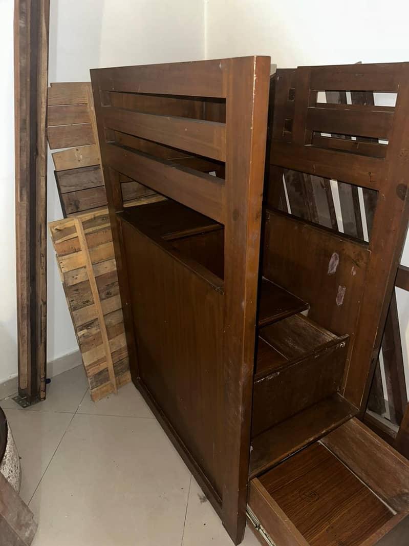 Kids Bunk Bed/Double bunker bed/Wooden Bed 1