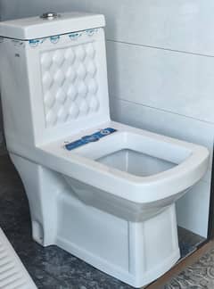 Toilet Commode ( brand new )