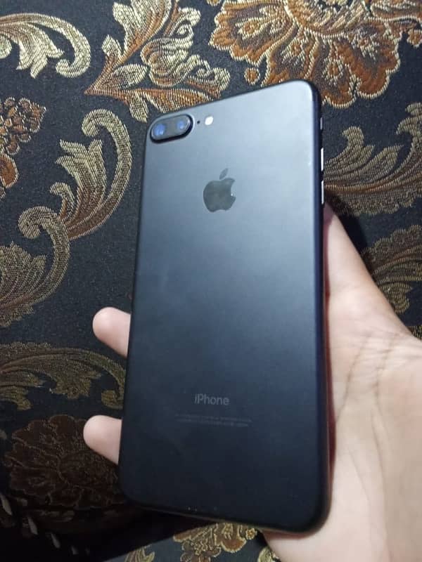 iPhone 7 Plus 0