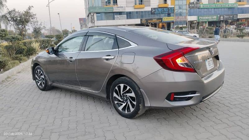 Honda Civic VTi Oriel Prosmatec 2016 9