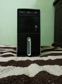 i7 3rd gen 1tb 12gb RAM good condition branded custom gaming PC CPU