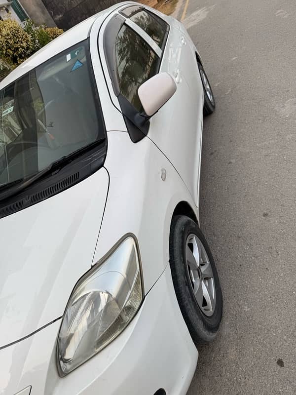 Toyota Belta 2006 3