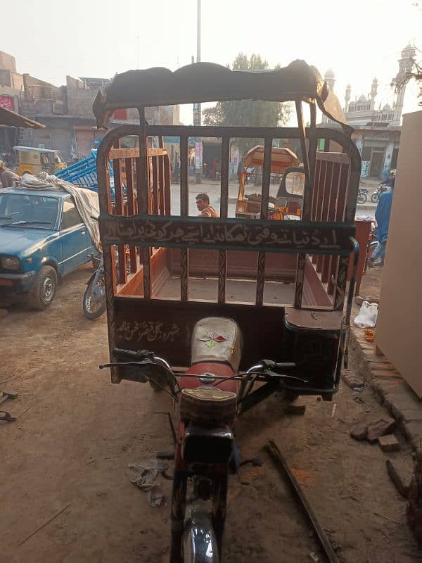 United loader rickshaw model 19 open 7