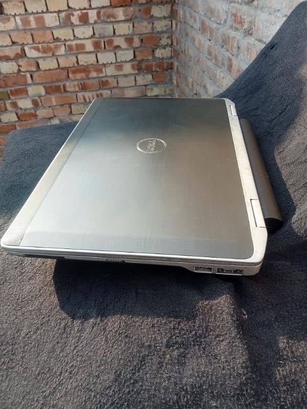 DELL LATITUDE 6320 3