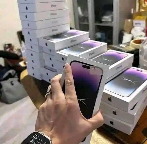 i Phone 8plus, 11,12,13,14,15 pro max on instalment Whatsap 3417642347 2