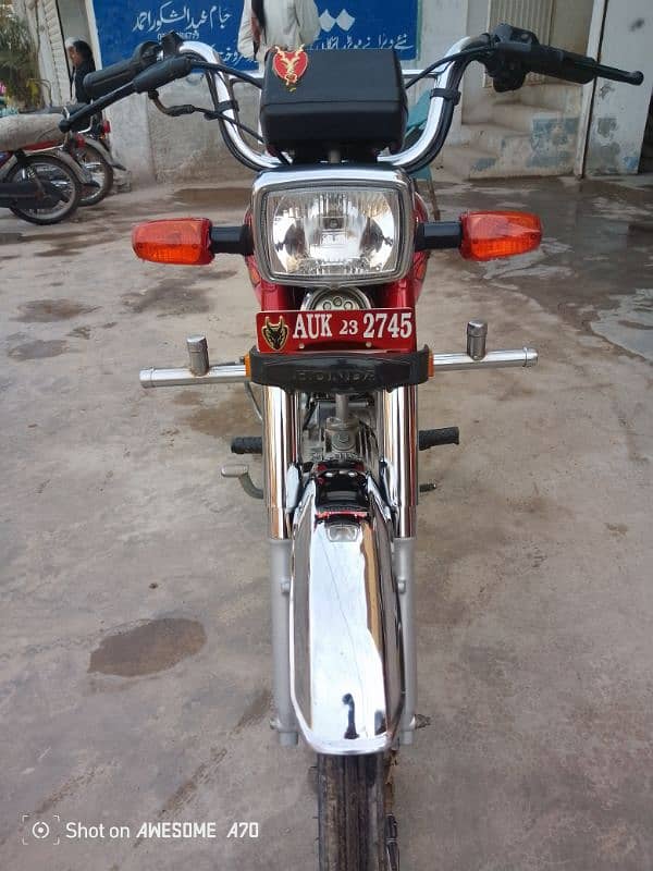 Honda CD 2023 model 1