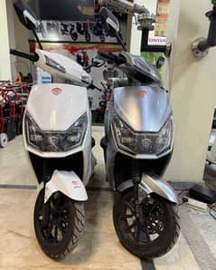 Benling ROSHNI Pro Electric Scooters