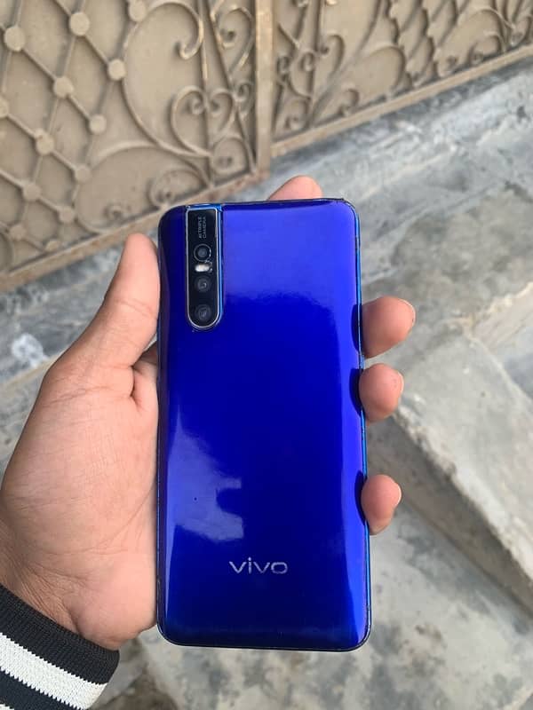 vivo v15 pro pta approved 6/128 1