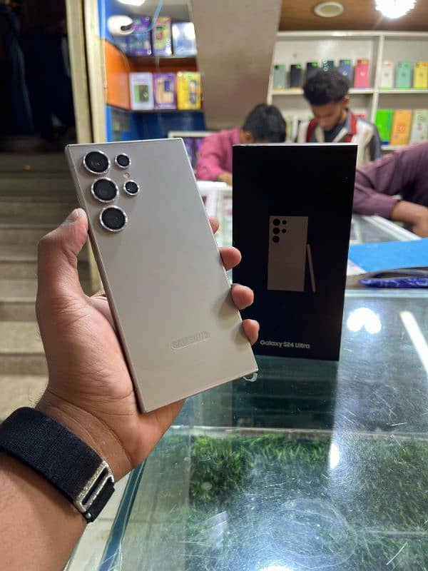 Pixel 6 & 6 pro official PTA approved 9 pro XL 6 6A 7A iphone 11 12 13 0