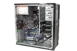 HP Z210 workstation Core i7 with Viewsonic LCD 22”