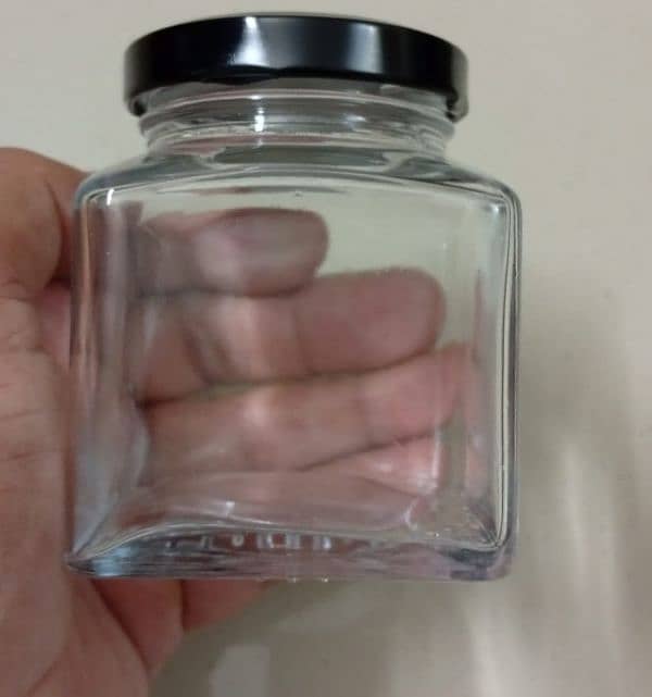 glass jar 200 ml 250 gram golden ND black lied k Sath 1