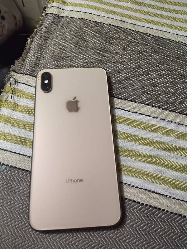 Xs max 0