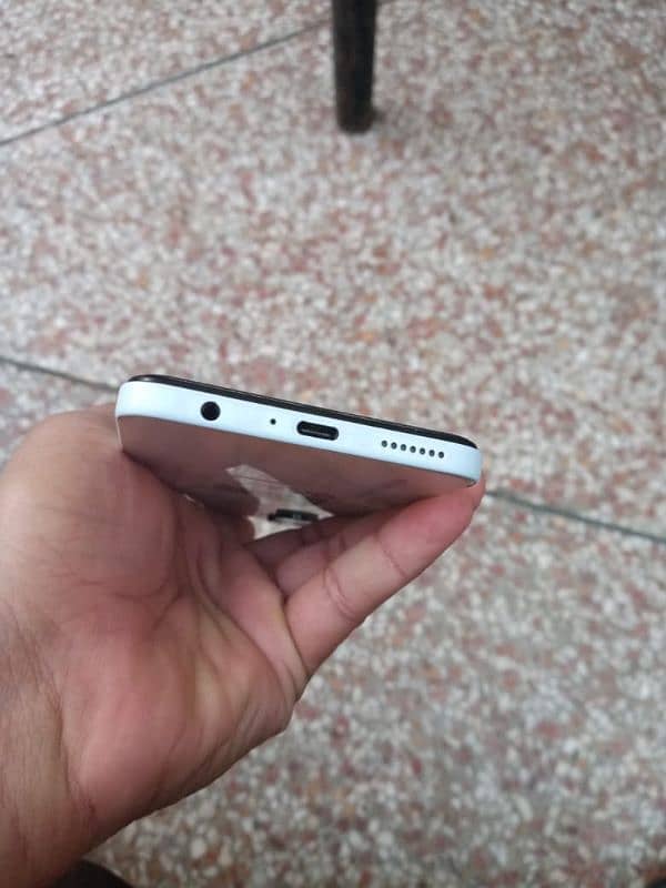 Tecno camon 19 neo 5