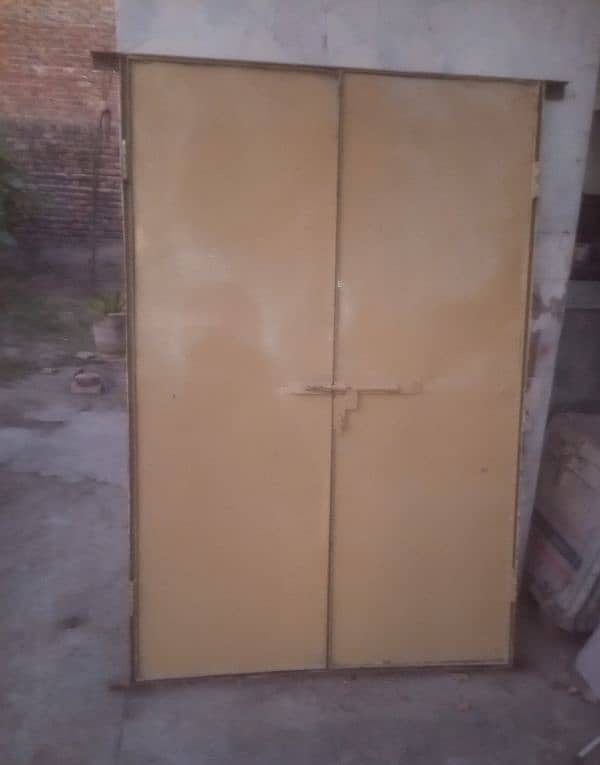 Fresh condition door for sale 1