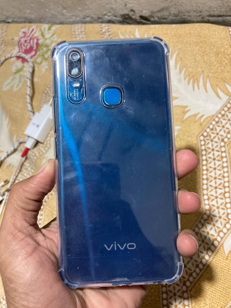 Vivo y11 1 hand used good condiction 6