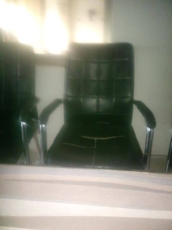 chair 0