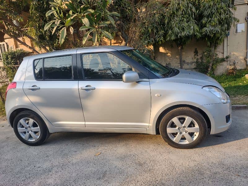 Suzuki Swift Navigation DLX 2021 Model 6