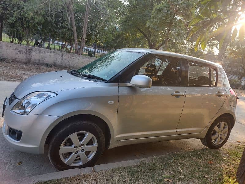 Suzuki Swift Navigation DLX 2021 Model 9