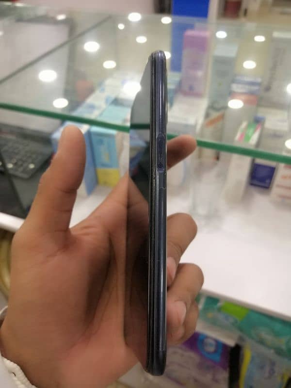 Oppo A54 8/128 Gb 8/10 condition with orignal charger 2