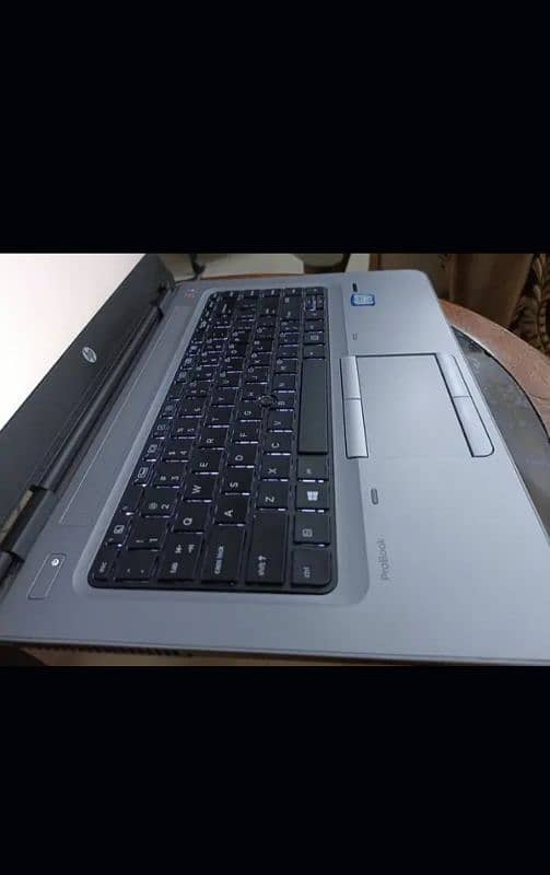 HP probook 7