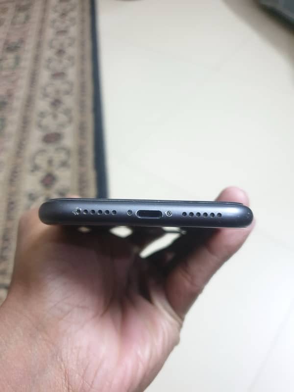 iPhone 11 for sale 3