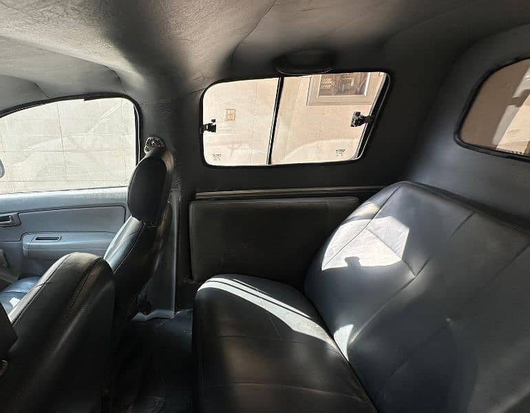 Toyota Hilux 2012 single cabin 12