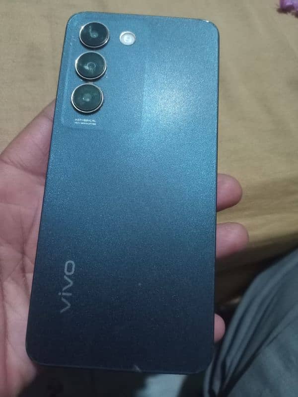 vivo y100 8  128 0