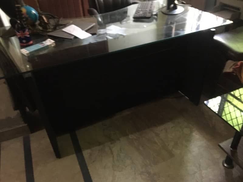 office tables for sale 7