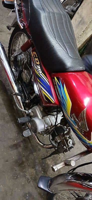 honda 70 bike good condition all okay book file okay 2