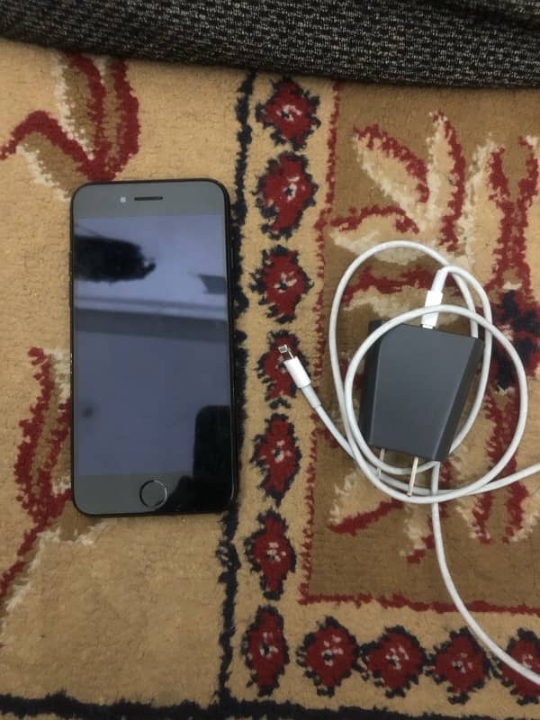 Iphone 7 Official Pta Approved 128 Gb With Charger 8