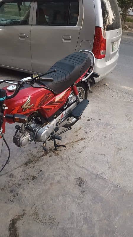 HONDA CD 70 2021 1