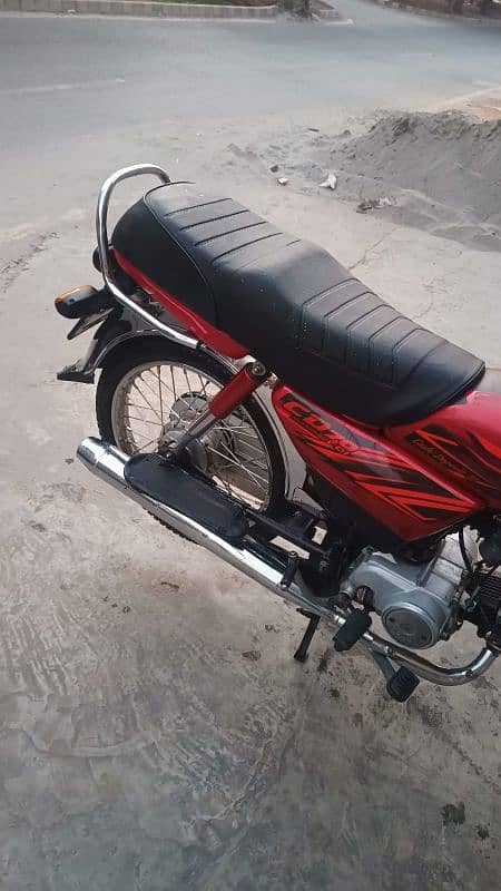 HONDA CD 70 2021 3