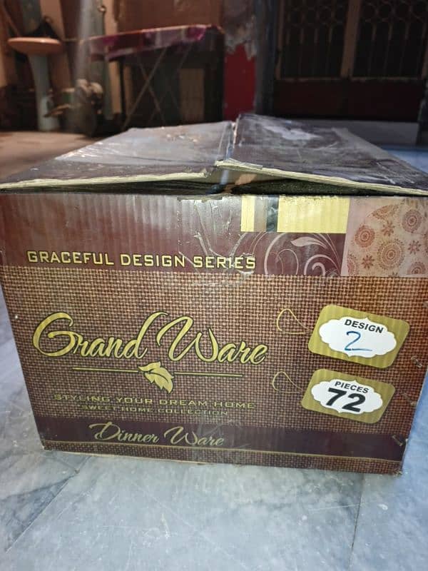 brand new diner set Grand ware brand 0