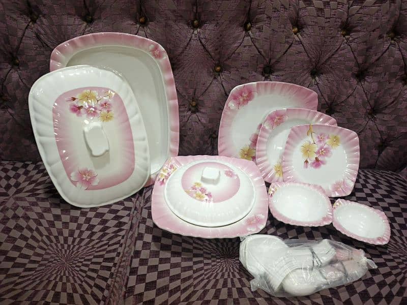 brand new diner set Grand ware brand 1