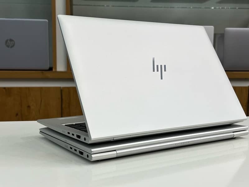 HP ELITEBOOK 840 G7 ( Core i7 - 10th Gen ) 16 GB RAM - 256 GB SSD 4