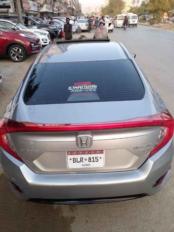 Honda Civic Oriel 2019 4