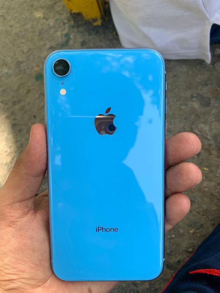 iphone Xr 64GB PTA Approved 0