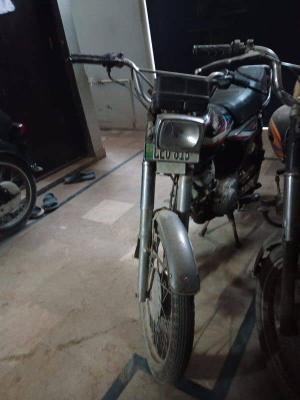 Honda 125 Lahore 1