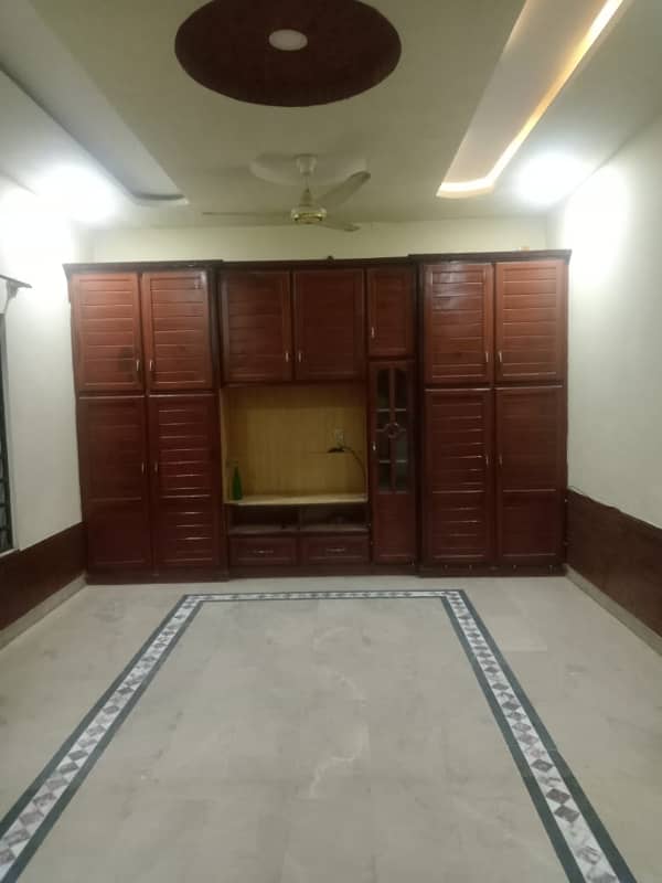 6 Marla uper floor with gas in ghauri VIP near highway Islamabad 3