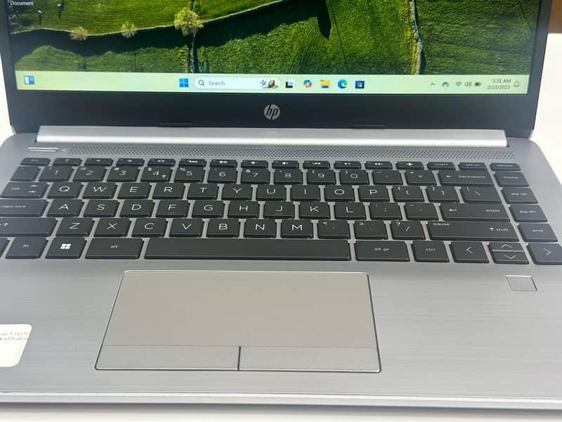 HP NOTEBOOK 245 G9 14” ( RYZEN -7 - 5825U ) 8 GB RAM - 256 GB SSD 7