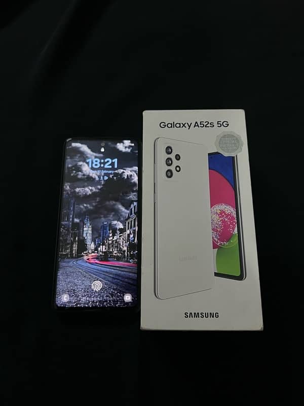 SAMSUNG A52s 5G 10/10 CONDITION WITH BOX AND CHARGER 11