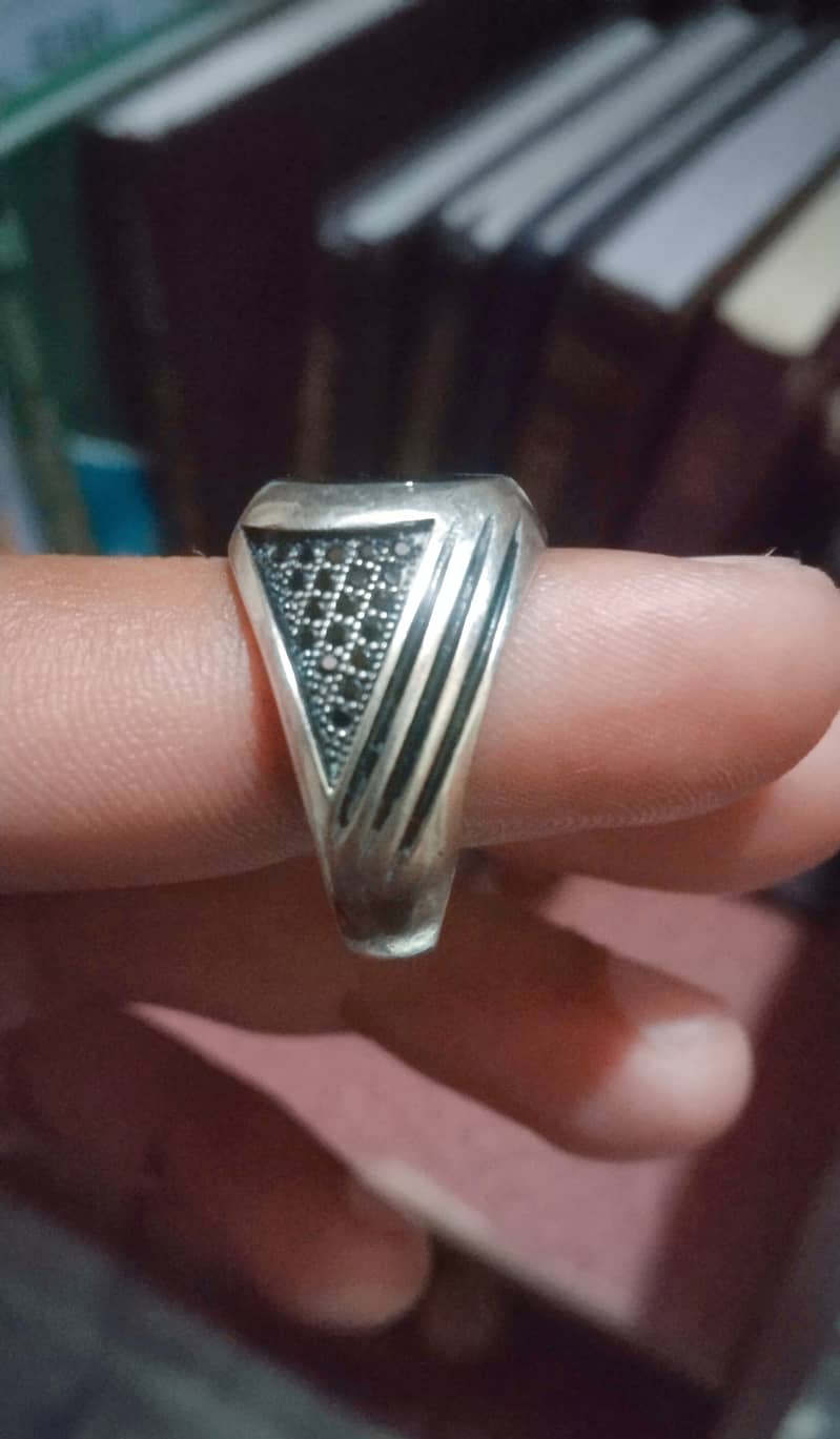 925 Italian Silver ring Size 7.2cm 1