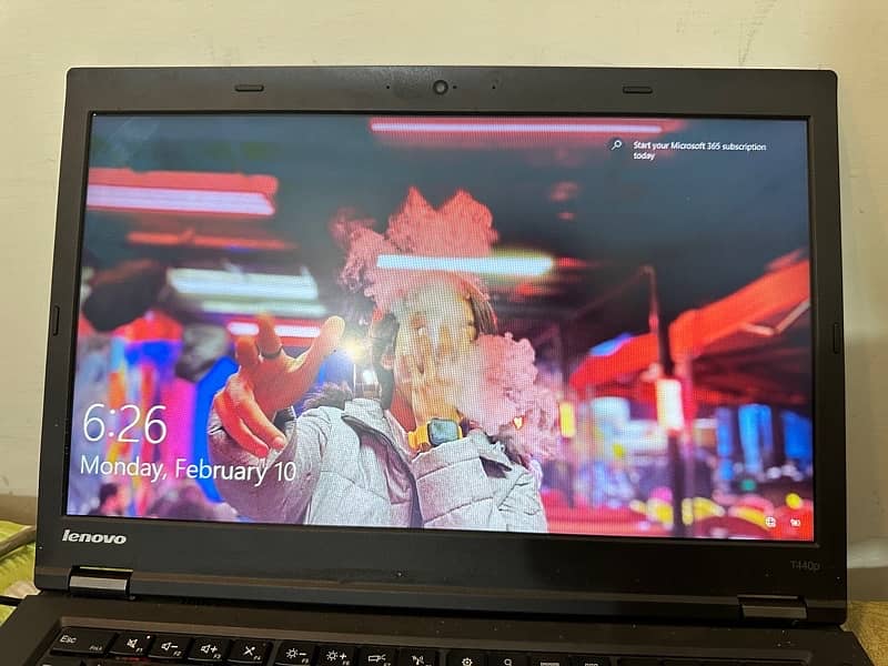 Lenovo Thinkpad i3 4th gen / 8gb /128 ssd 6