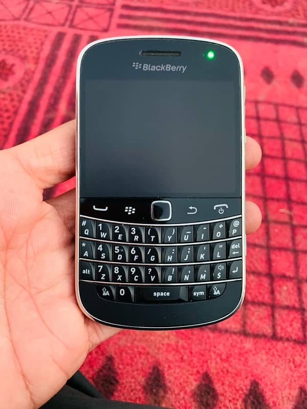 blackberry bold 4 (9900) 2