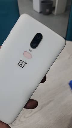 oneplus 6 8/128 mint condition