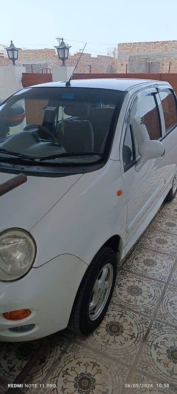 Chery QQ 2012 white colour multan registered 4